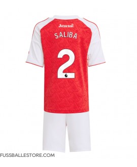 Günstige Arsenal William Saliba #2 Heimtrikotsatz Kinder 2025-26 Kurzarm (+ Kurze Hosen)
